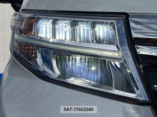 Toyota ROOMY 2018-12 311090-13