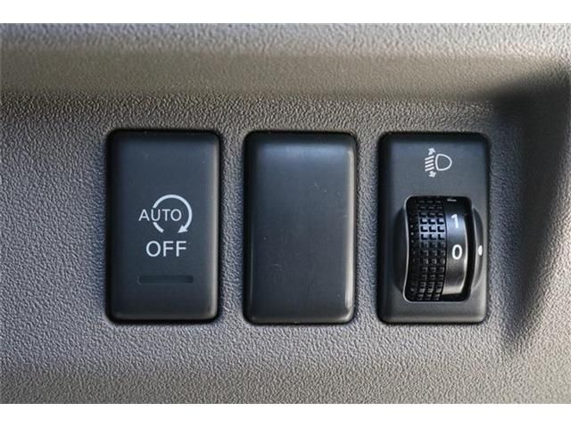Nissan MARCH 2013-08 8177-9