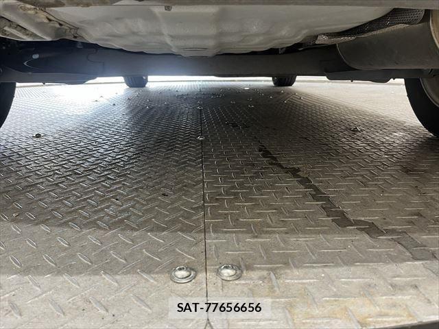 Nissan NOTE 2013-10 431227-28