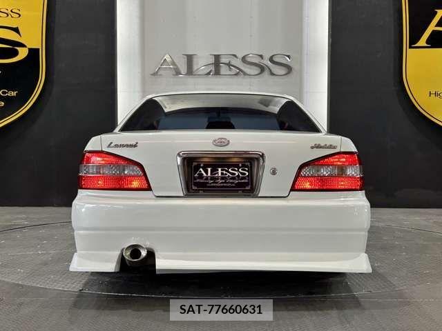 Nissan LAUREL 1998-12 274683-8