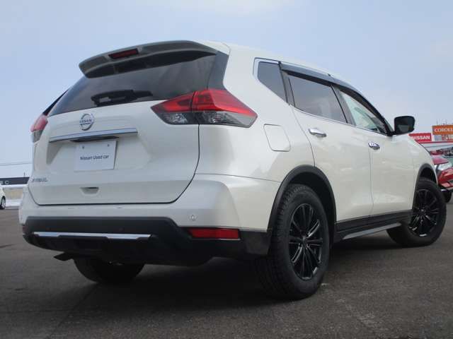 Nissan X-TRAIL 2018-02 4466-1