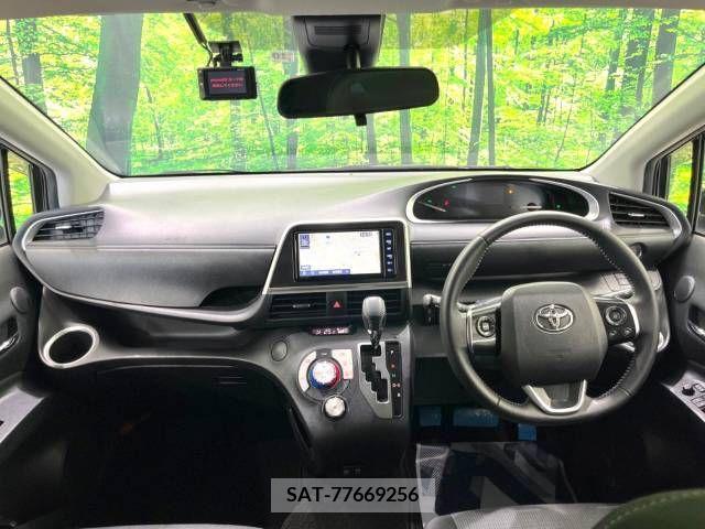Toyota SIENTA 2021-10 394040-1