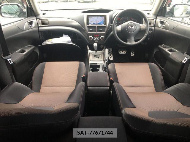 Subaru IMPREZA XV 2010-09 303657-5