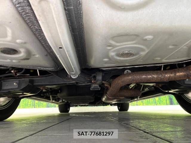 Toyota VELLFIRE 2017-06 211276-19