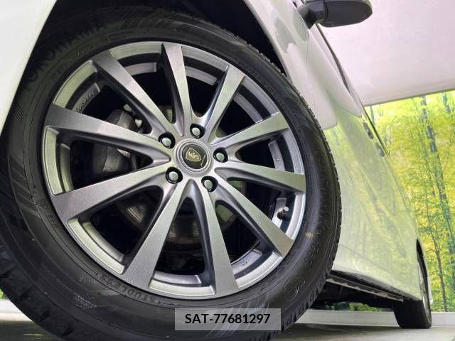Toyota VELLFIRE 2017-06 211276-14