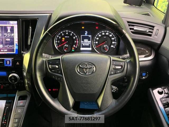 Toyota VELLFIRE 2017-06 211276-12