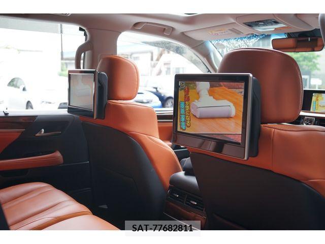 Lexus LX 2016-01 334449-6