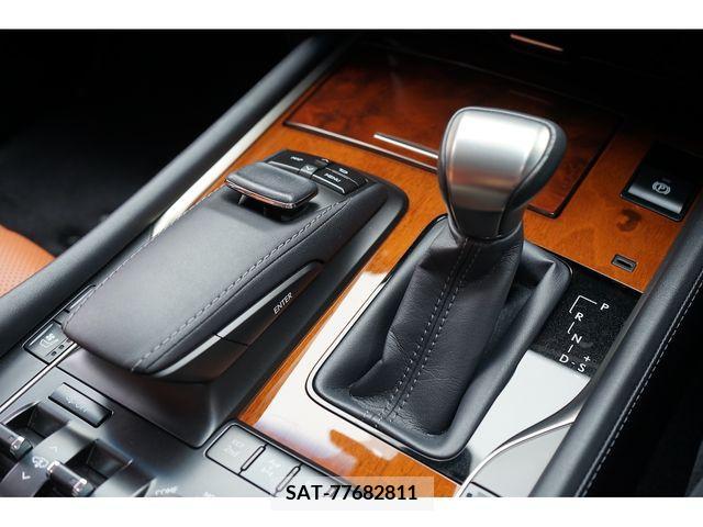 Lexus LX 2016-01 334449-10