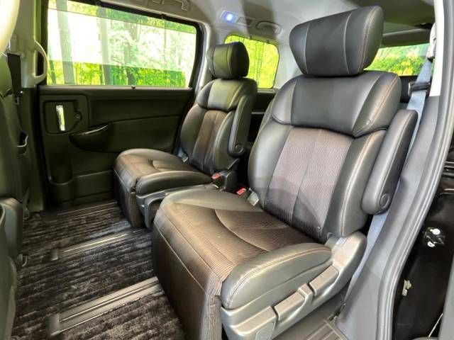 Nissan ELGRAND 2017-01 184026-9