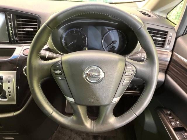 Nissan ELGRAND 2017-01 184026-12