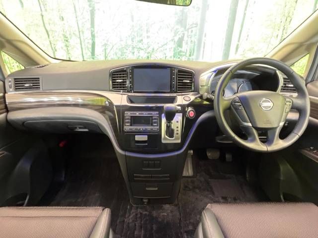 Nissan ELGRAND 2017-01 184026-1