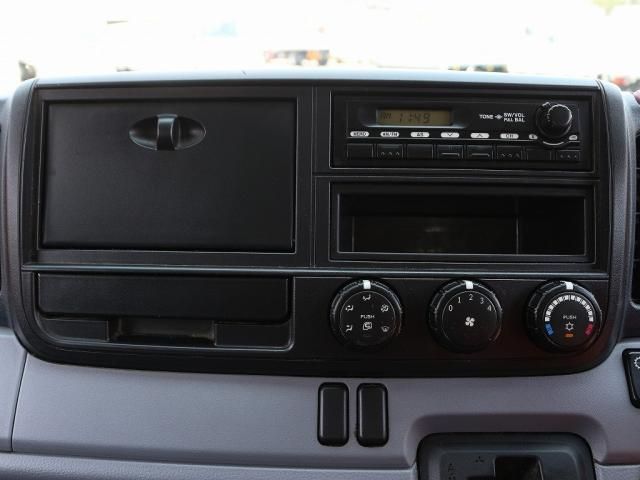 Mitsubishi CANTER 2013-06 185267-25