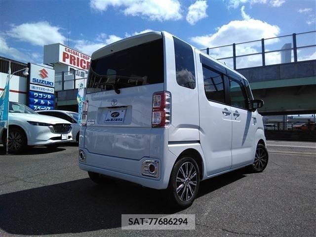 Toyota Pixis Mega 2021-10 366156-2