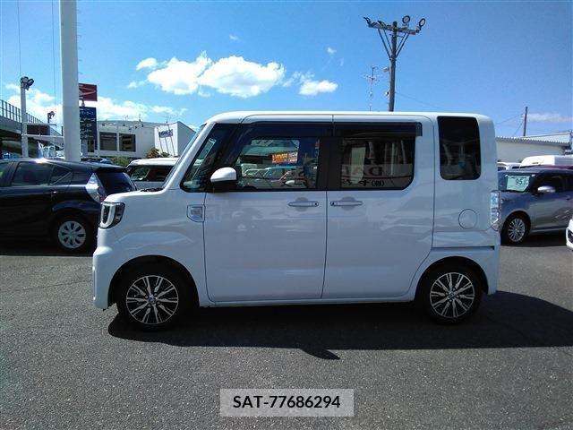 Toyota Pixis Mega 2021-10 366156-8