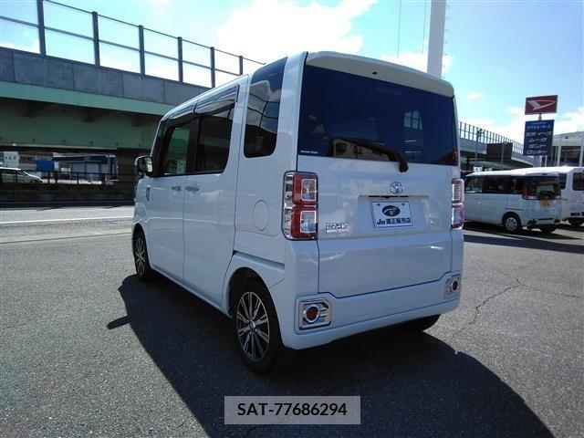 Toyota Pixis Mega 2021-10 366156-7