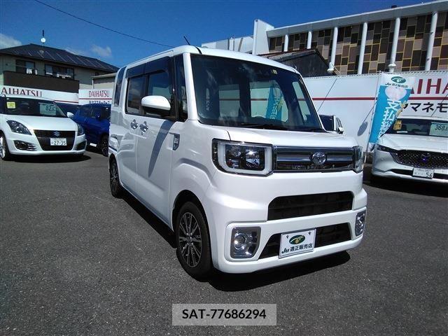 Toyota Pixis Mega 2021-10 366156-4