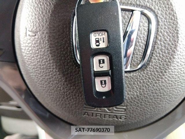 Honda N BOX 2018-11 214073-15
