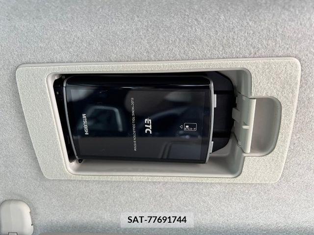 Mazda PREMACY 2013-09 393292-21