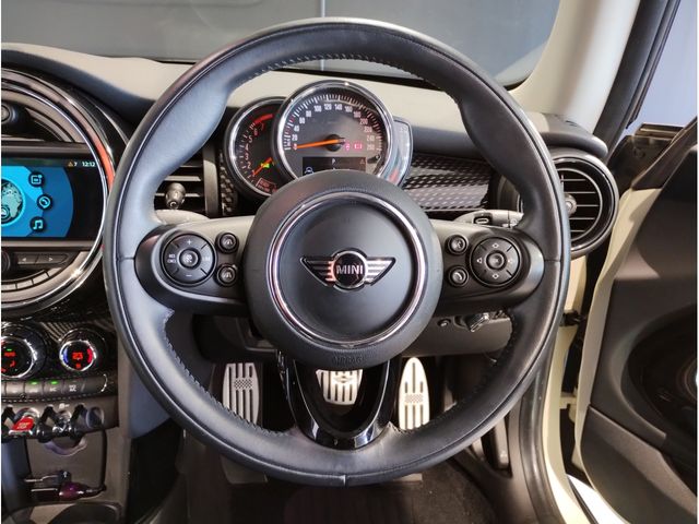 Bmw MINI 2018-09 4997-5
