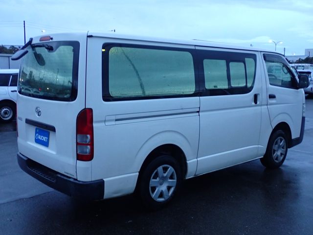 Toyota HIACE VAN 2015-11 191414-5