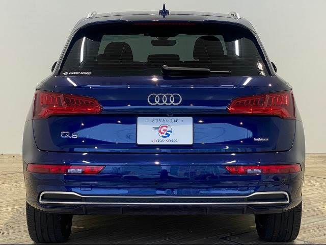 Audi Q5 2020-06 11604-12