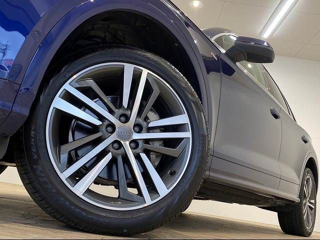 Audi Q5 2020-06 11604-17