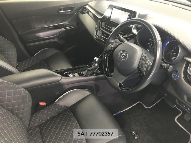 Toyota C-HR 2019-10 396048-7