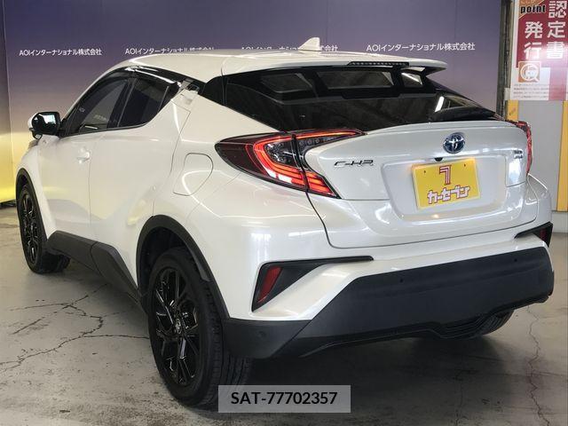 Toyota C-HR 2019-10 396048-6