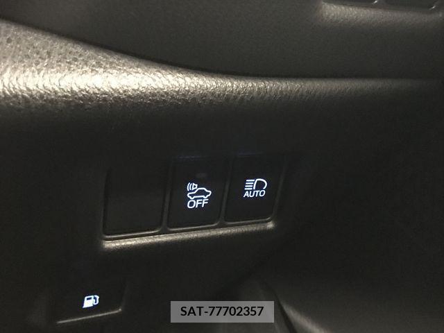 Toyota C-HR 2019-10 396048-23