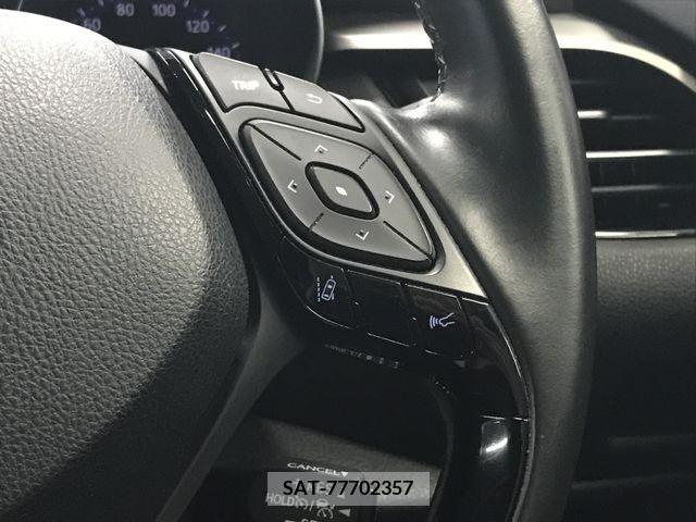 Toyota C-HR 2019-10 396048-17