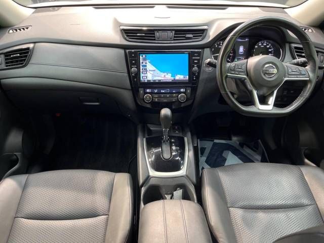 Nissan X-TRAIL 2018-12 22993-1