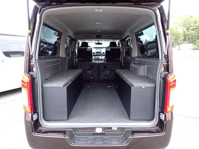 Nissan NV350 Caravan 2019-03 187432-7