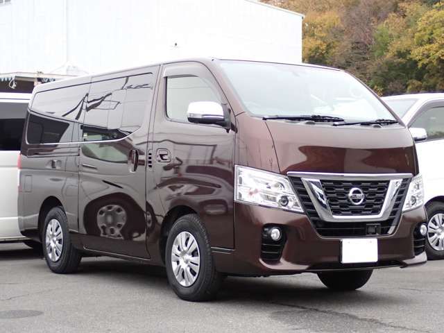 Nissan NV350 Caravan 2019-03 187432-2
