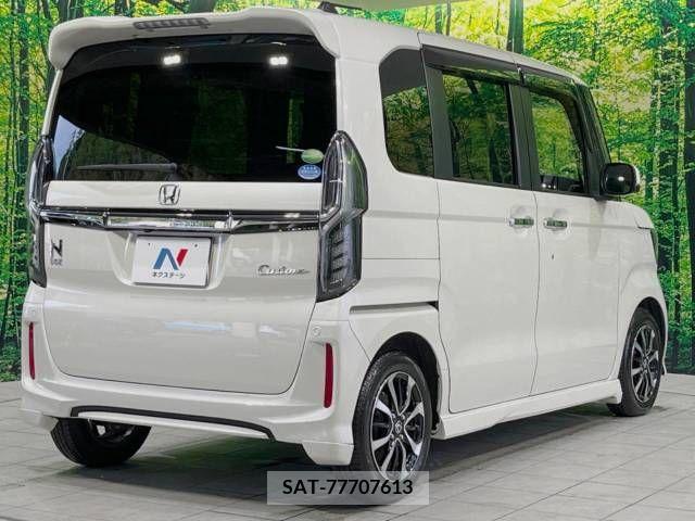 Honda N BOX CUSTOM 2017-10 330145-17