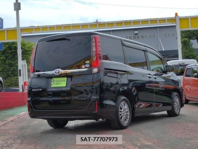 Toyota ESQUIRE 2016-10 297216-1