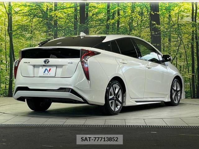 Toyota PRIUS 2017-10 393400-17
