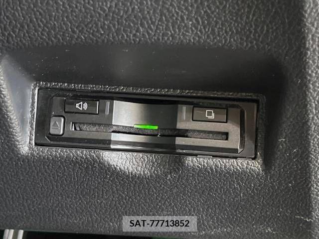 Toyota PRIUS 2017-10 393400-4