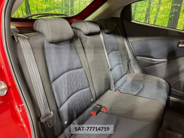 Mazda DEMIO 2016-02 379939-9