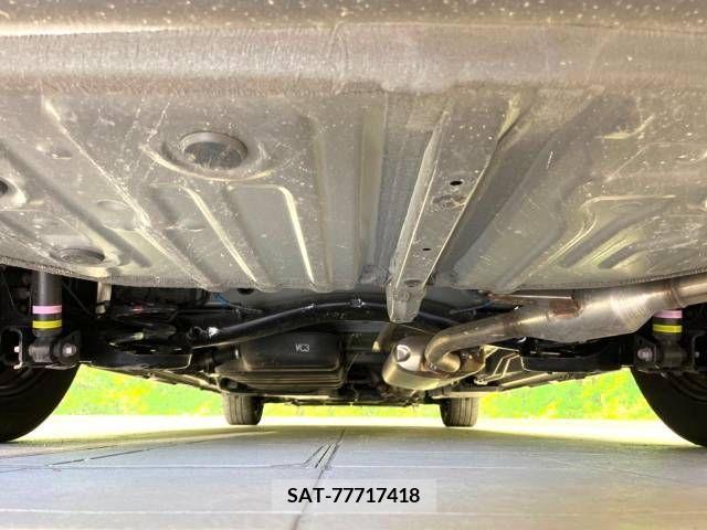 Toyota NOAH 2023-04 241565-18