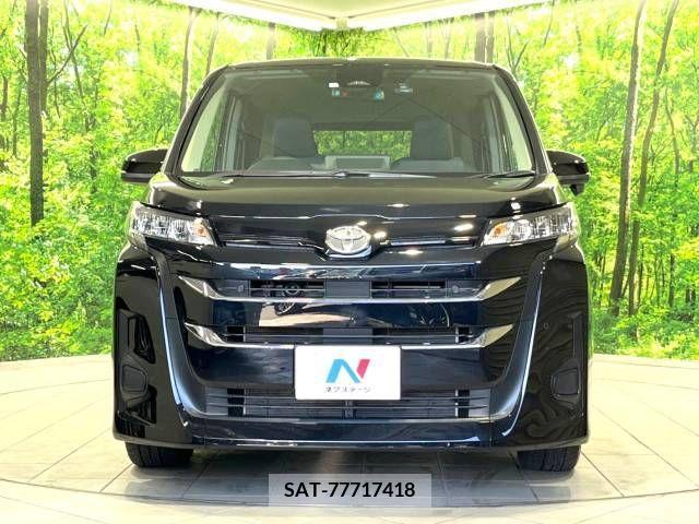 Toyota NOAH 2023-04 241565-11