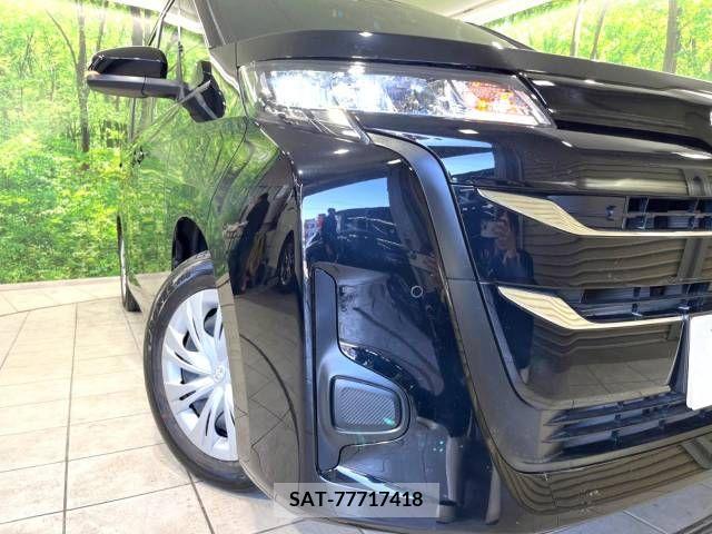 Toyota NOAH 2023-04 241565-17