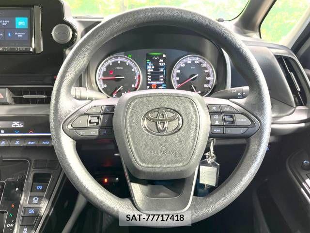 Toyota NOAH 2023-04 241565-16