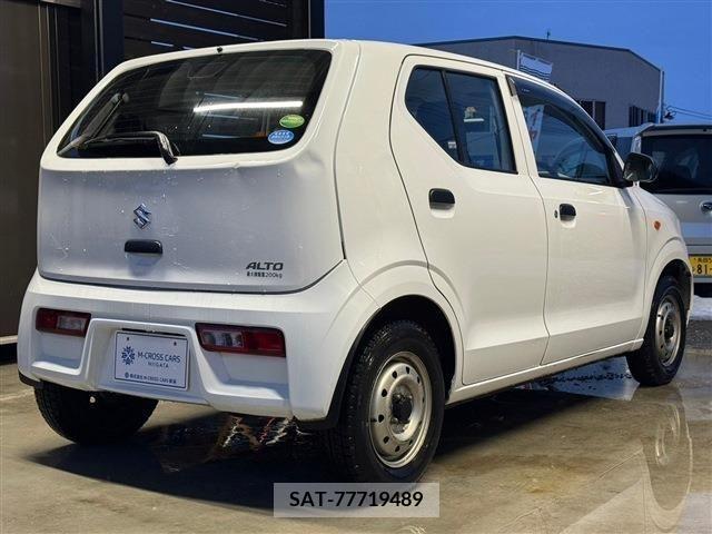 Suzuki ALTO 2019-03 209701-2