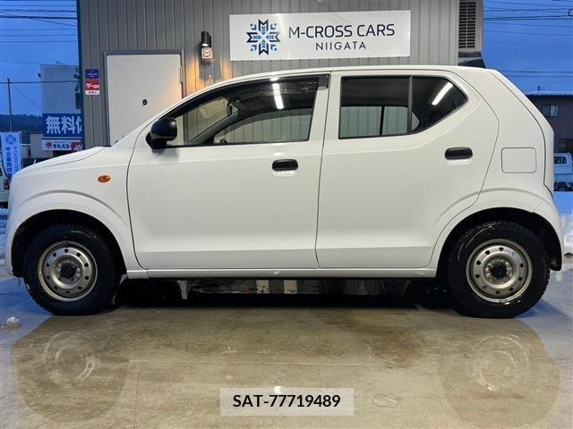 Suzuki ALTO 2019-03 209701-1