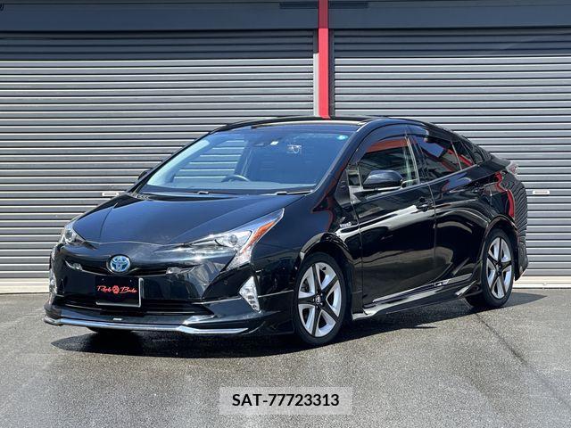 Toyota PRIUS 2017-08 282122-0
