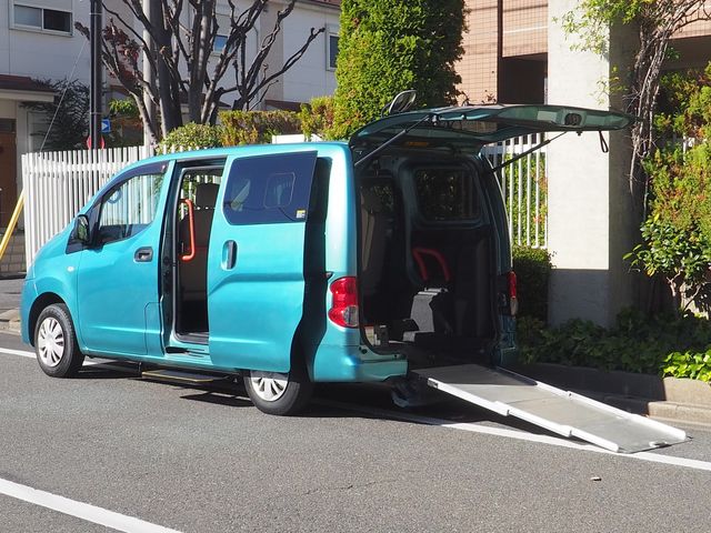 Nissan NV200 VANETTE WAGON 2011-09 24746-0