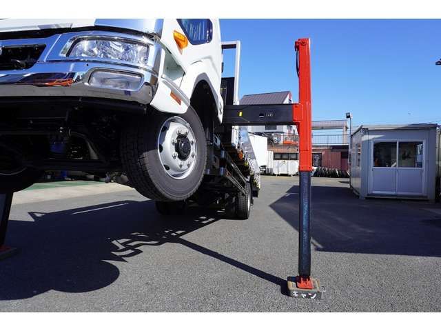 MITSUBISHI FUSO Fighter 2023-08 9734-13