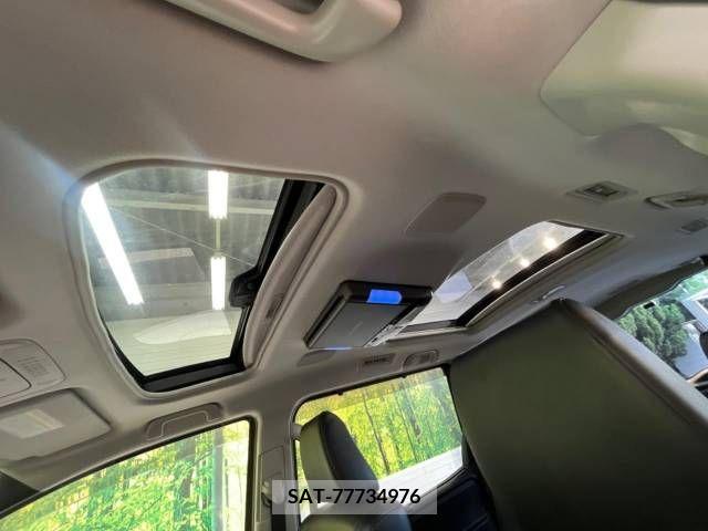 Toyota ESQUIRE 2015-06 297222-2