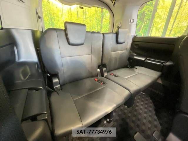 Toyota ESQUIRE 2015-06 297222-10