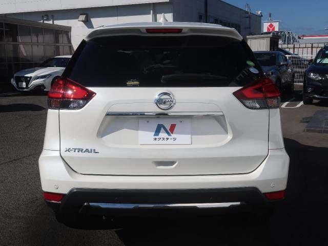 Nissan X-TRAIL 2018-04 15156-15